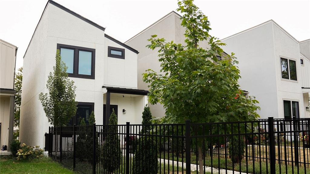 1825 Mercier St Street Property Photo 1