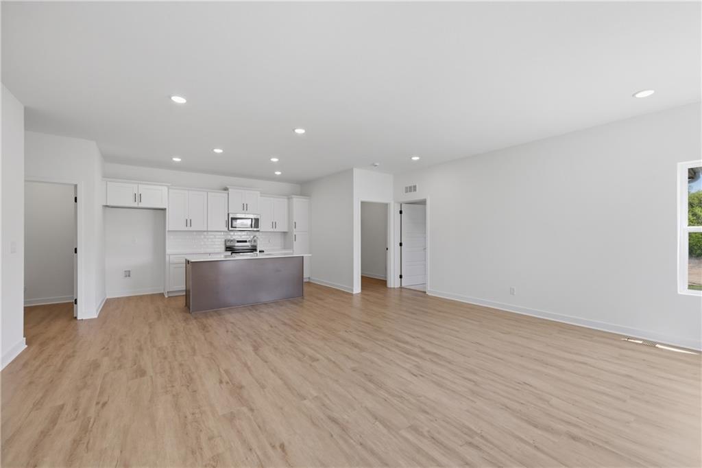 4707 Brentwood Avenue Property Photo 10