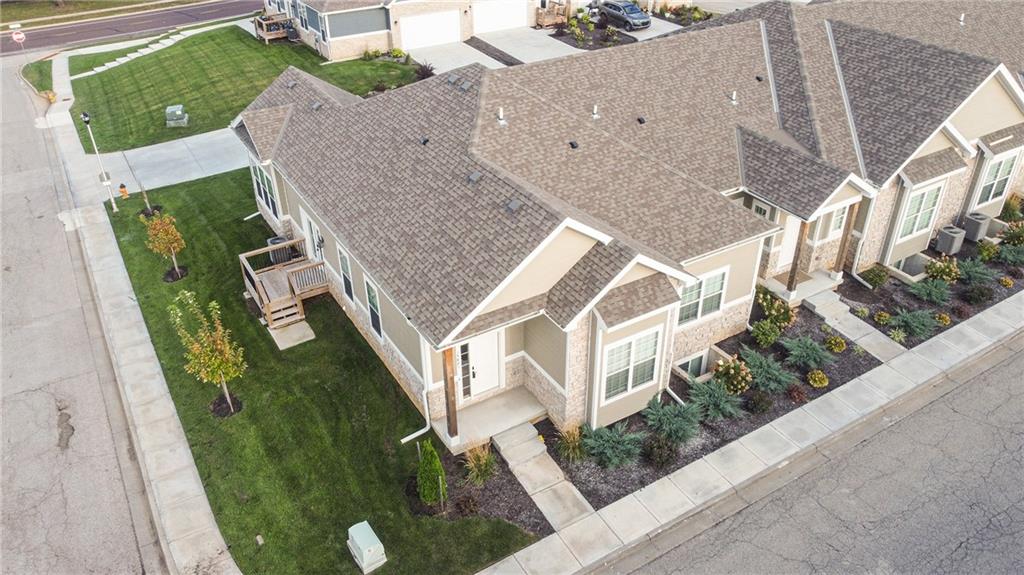 15801-15813 Riley Street Property Photo 7