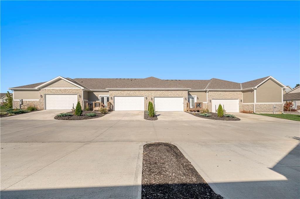 15801-15813 Riley Street Property Photo 10