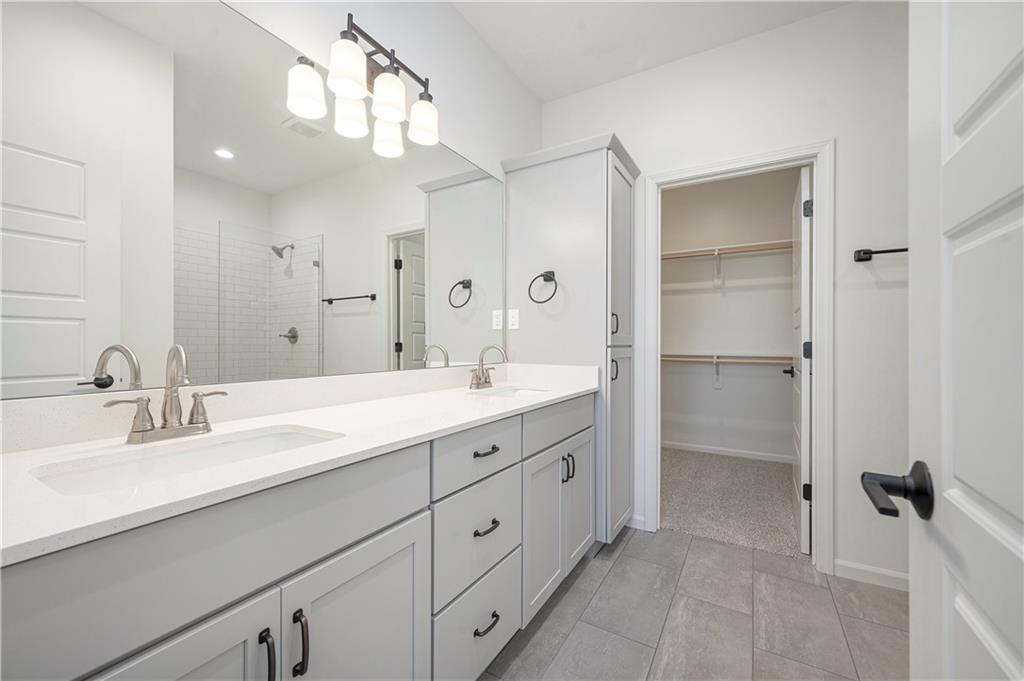 15801-15813 Riley Street Property Photo 13