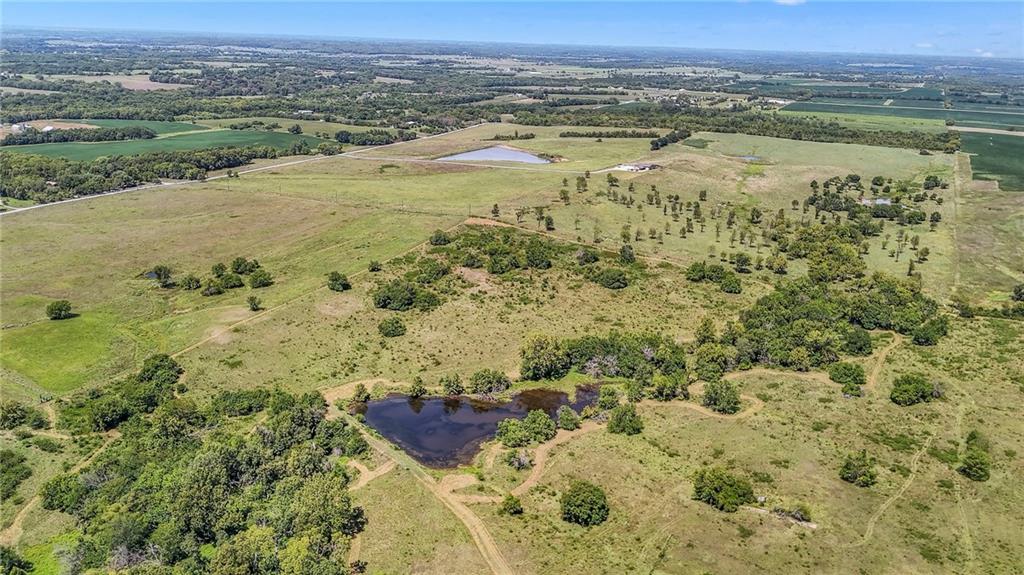 2577817 Property Photo 13