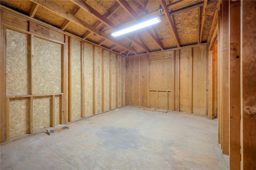 2577817 Property Photo 15