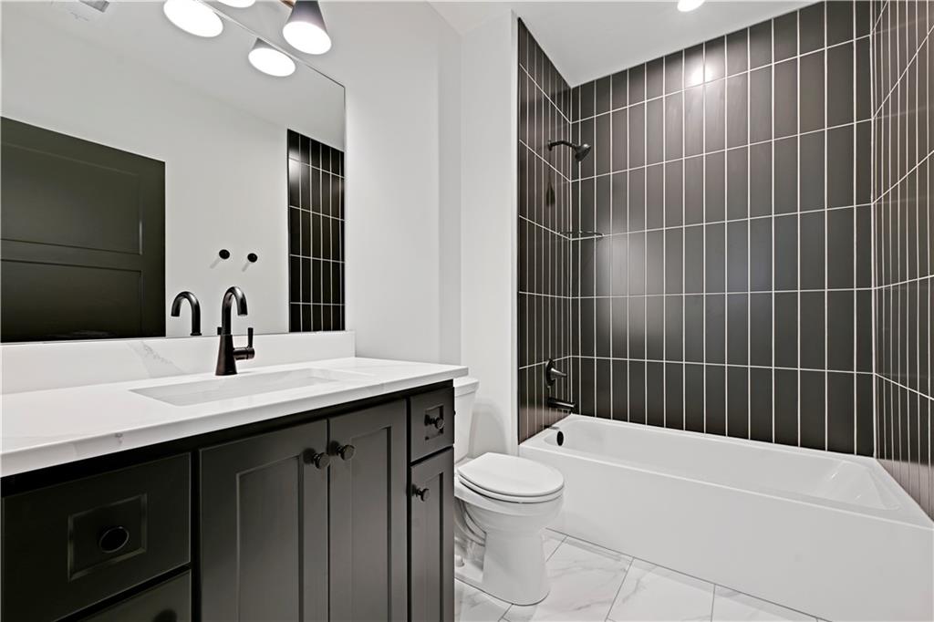 16220 S Twilight Lane Property Photo 38
