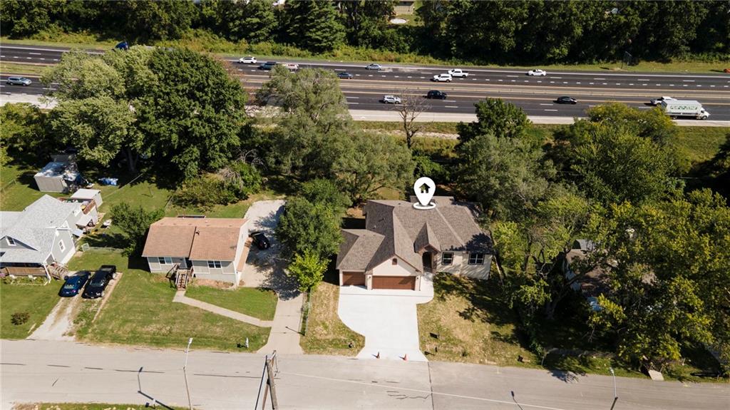 3711 N Wayne Avenue Property Photo 34