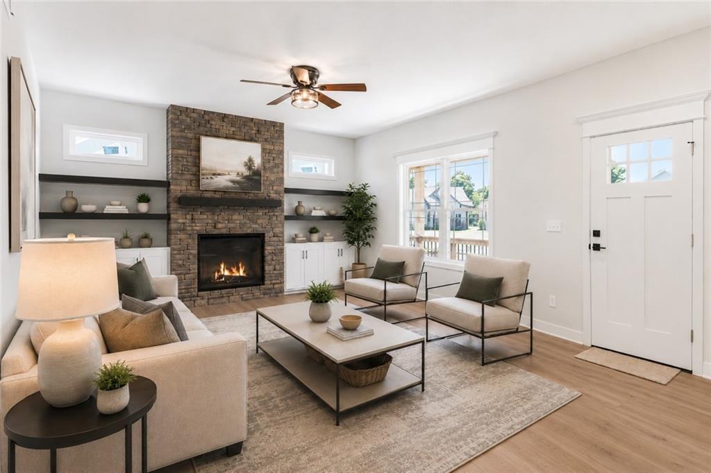 2021 Riverstone Drive Property Photo 4