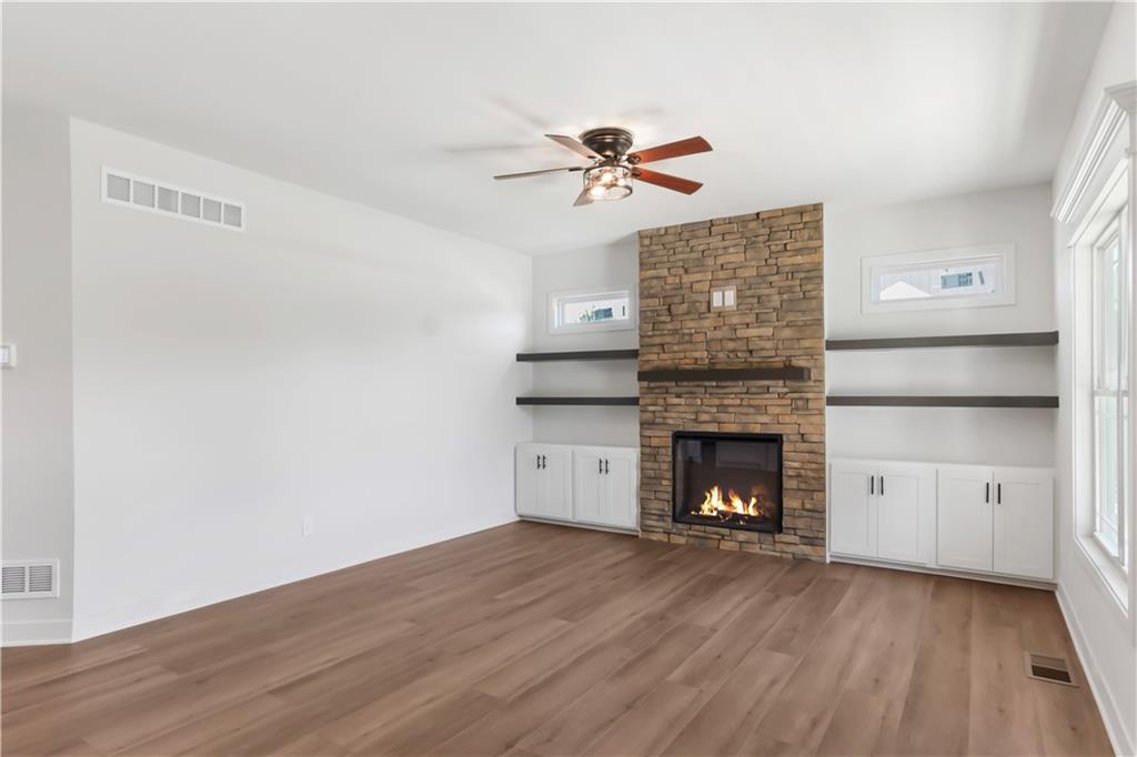 2021 Riverstone Drive Property Photo 16