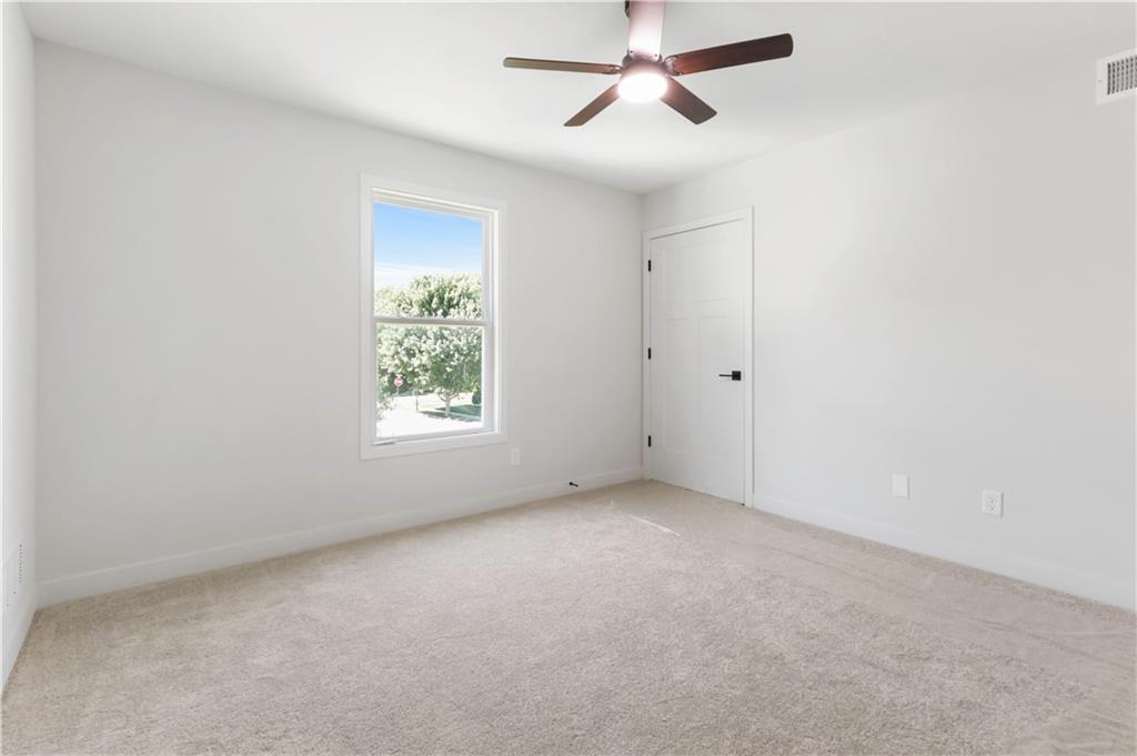 2021 Riverstone Drive Property Photo 29