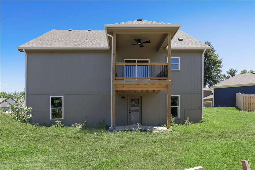 2021 Riverstone Drive Property Photo 32