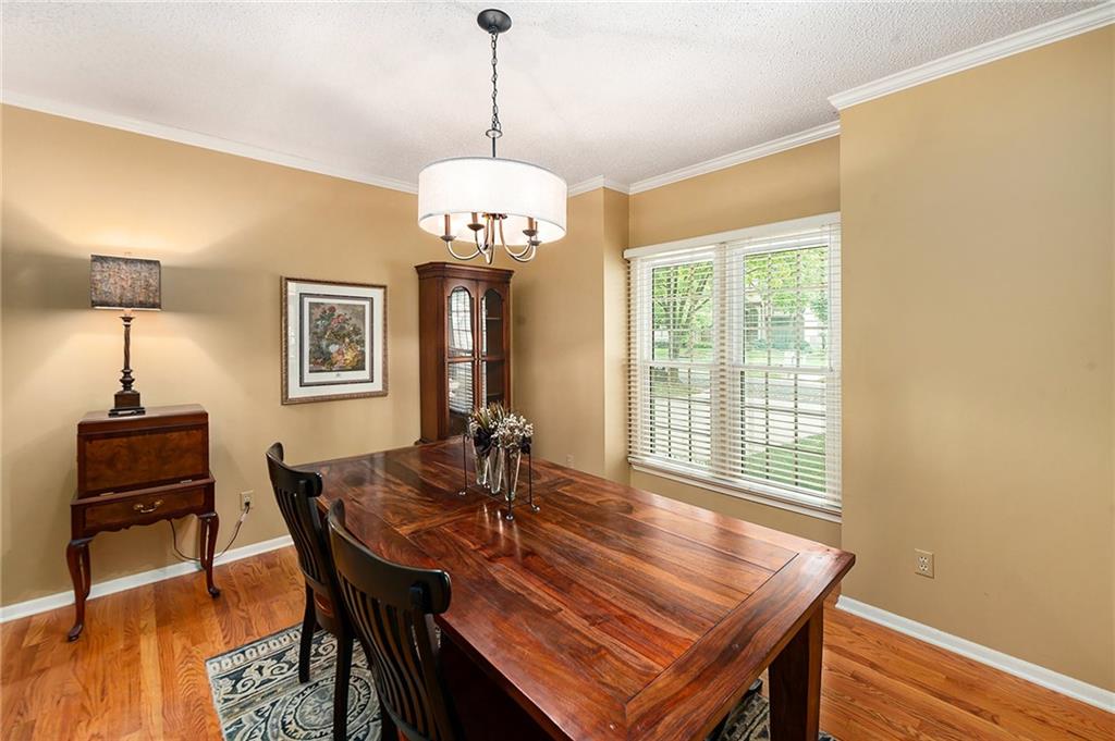 15710 W 84th Terrace Property Photo 5