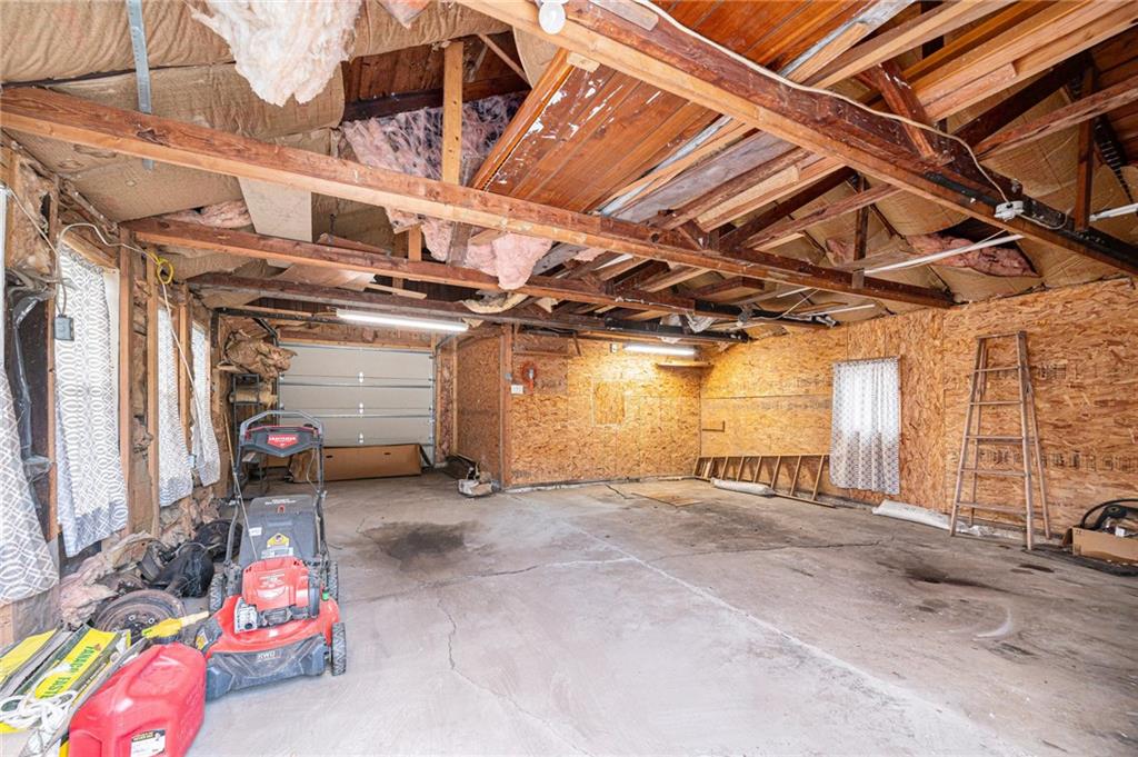 9026 Haskins Street Property Photo 19