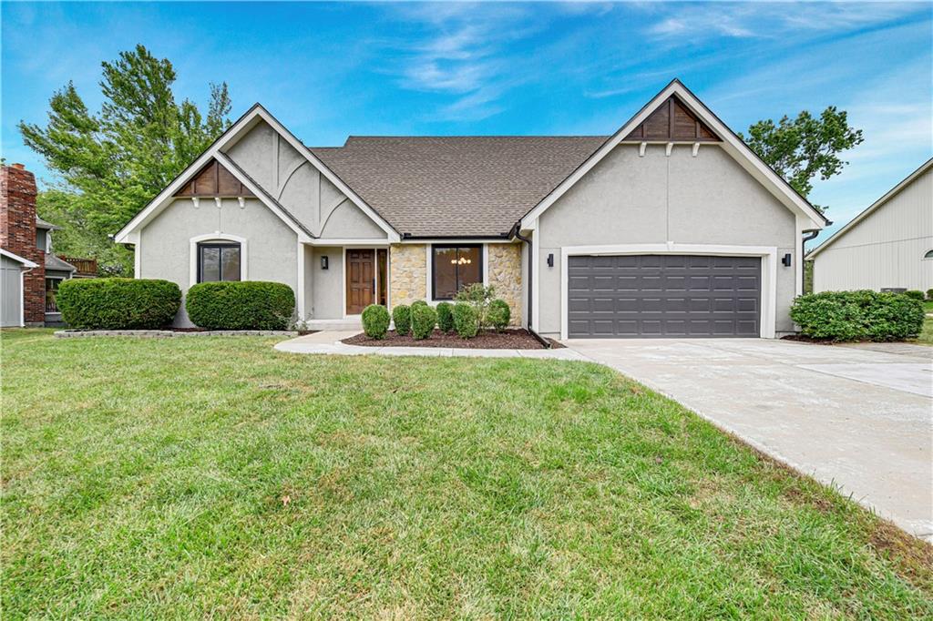 7607 Nw Roberts Road Property Photo 1