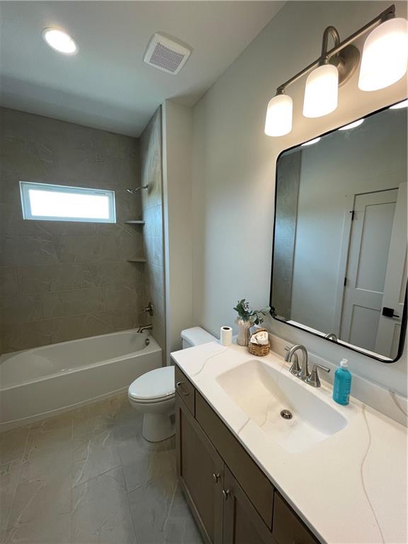 2152 Black Walnut Drive Property Photo 31