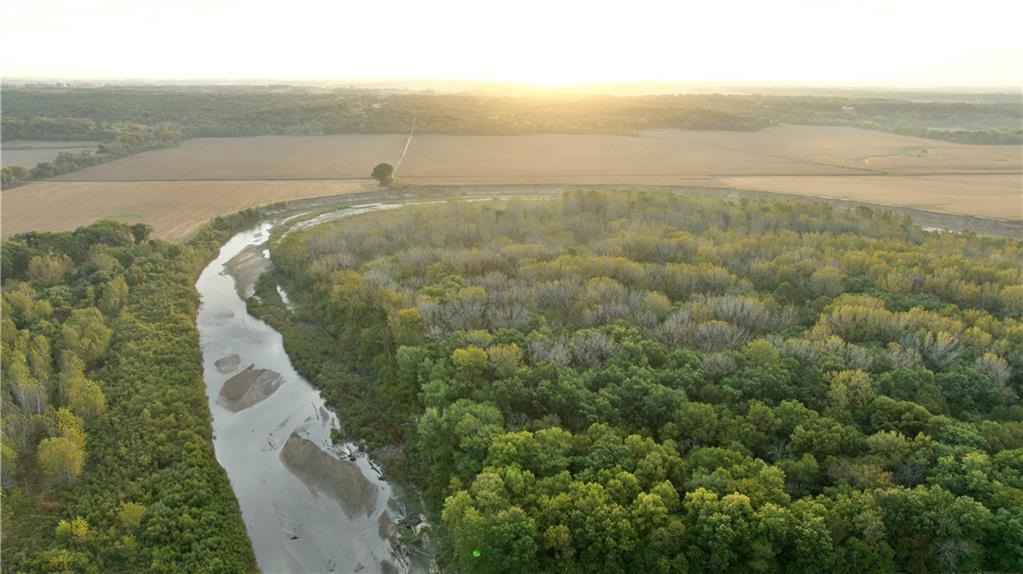 B Highway Property Photo 23