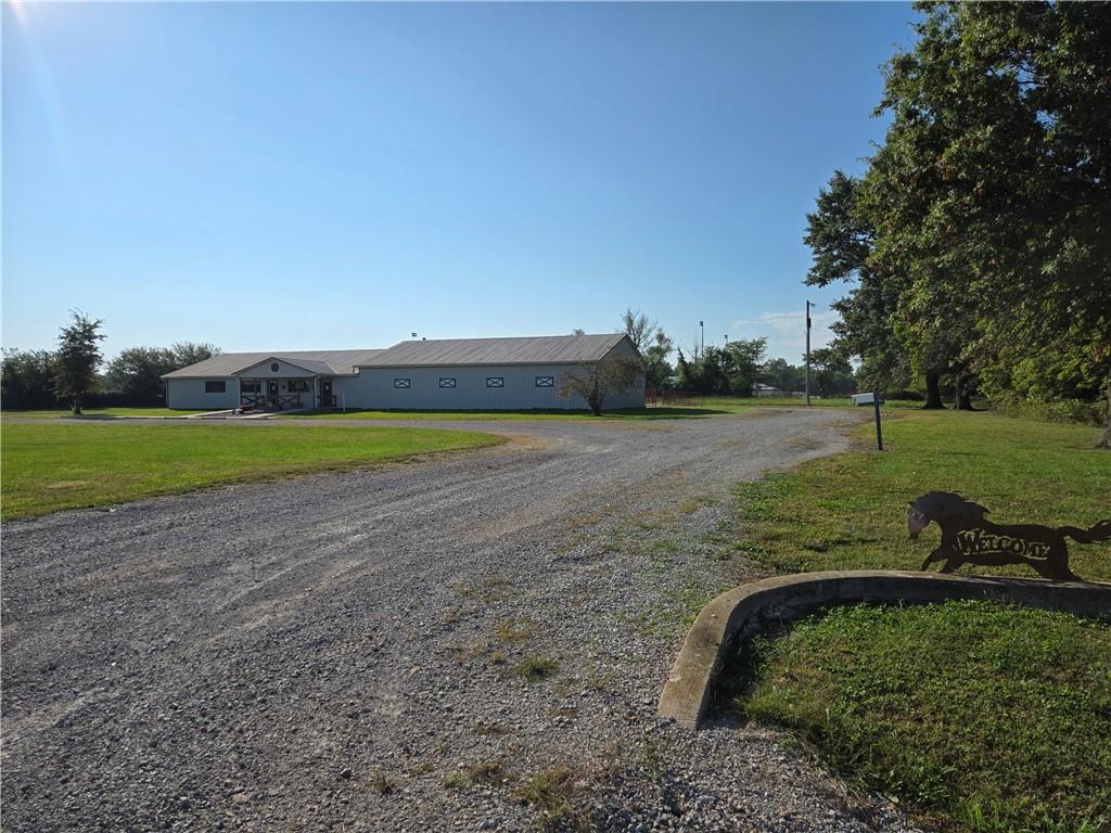 795 Ne St. Rt. 18 Highway Property Photo 3