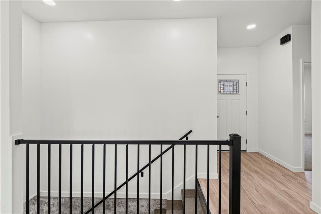 1219 Paton Street Property Photo 4