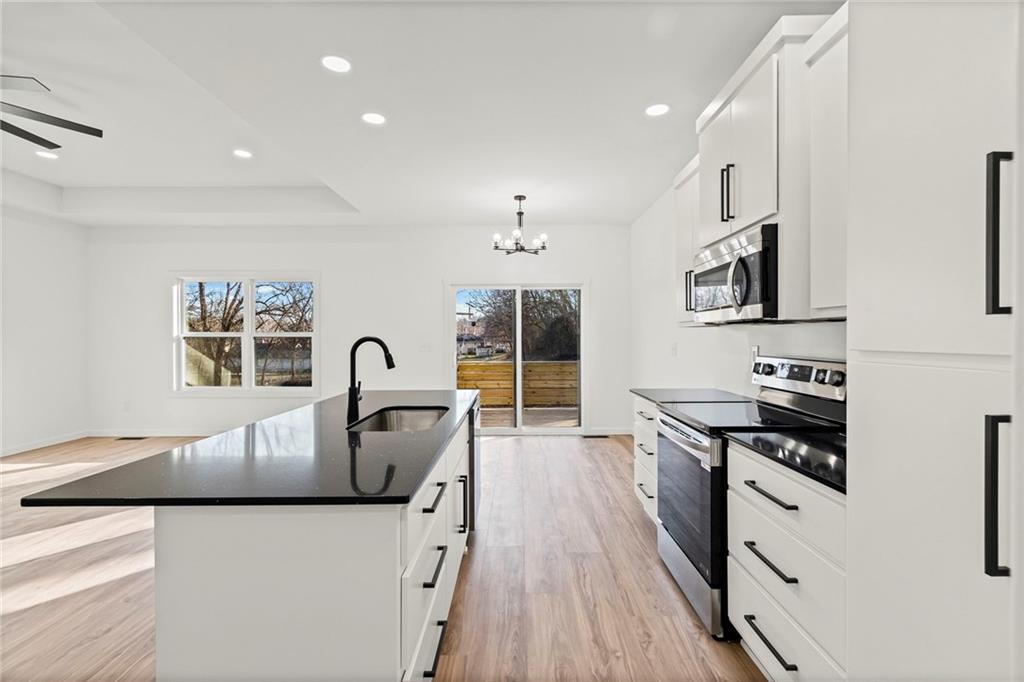 1219 Paton Street Property Photo 11