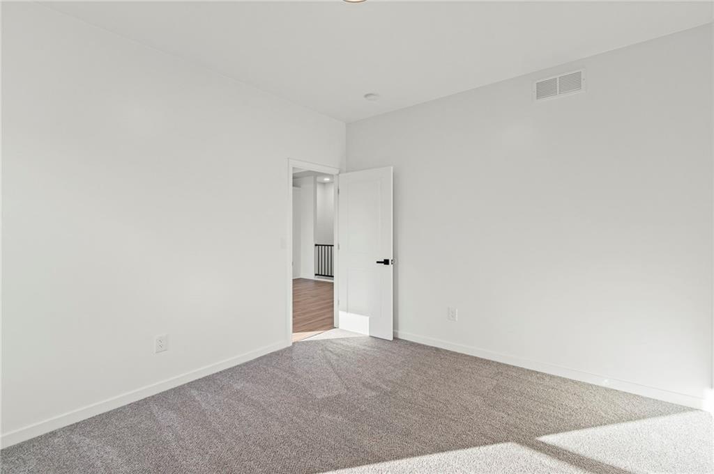1219 Paton Street Property Photo 12