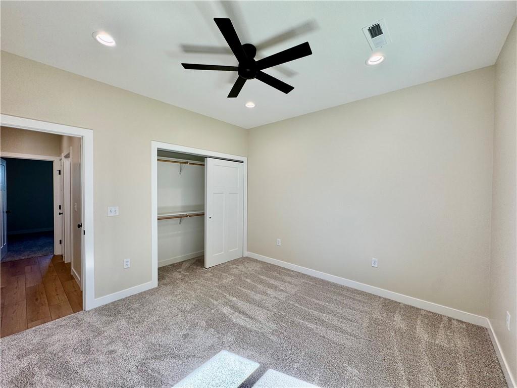 1320 W 19th Street Property Photo 13