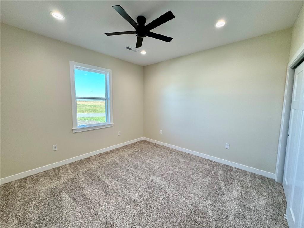 1320 W 19th Street Property Photo 17