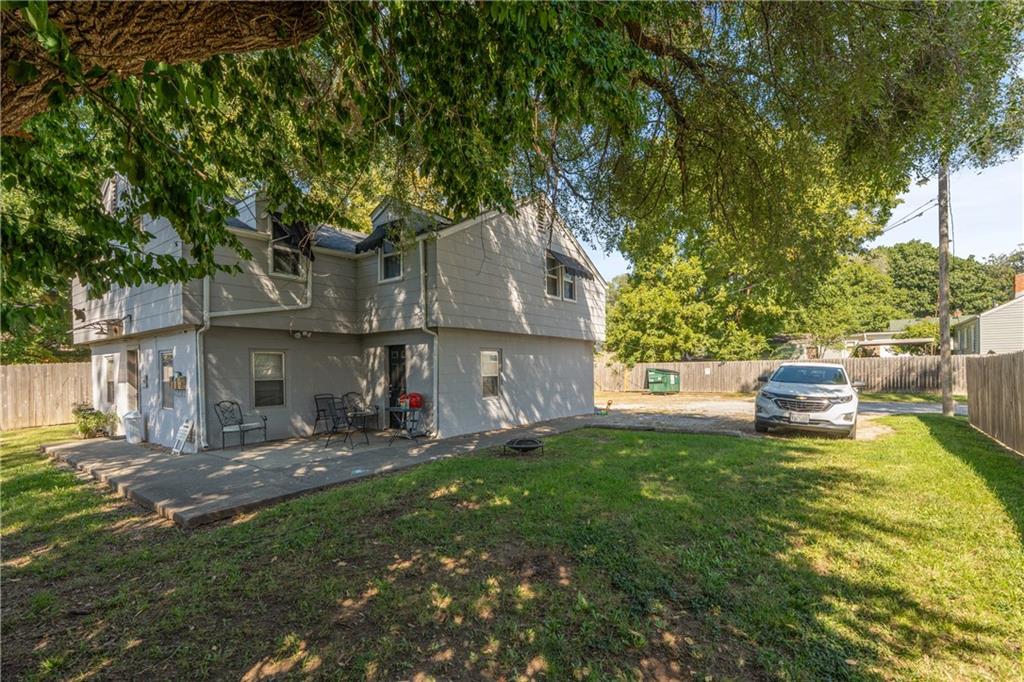 2022 S Hedges Avenue Property Photo 20