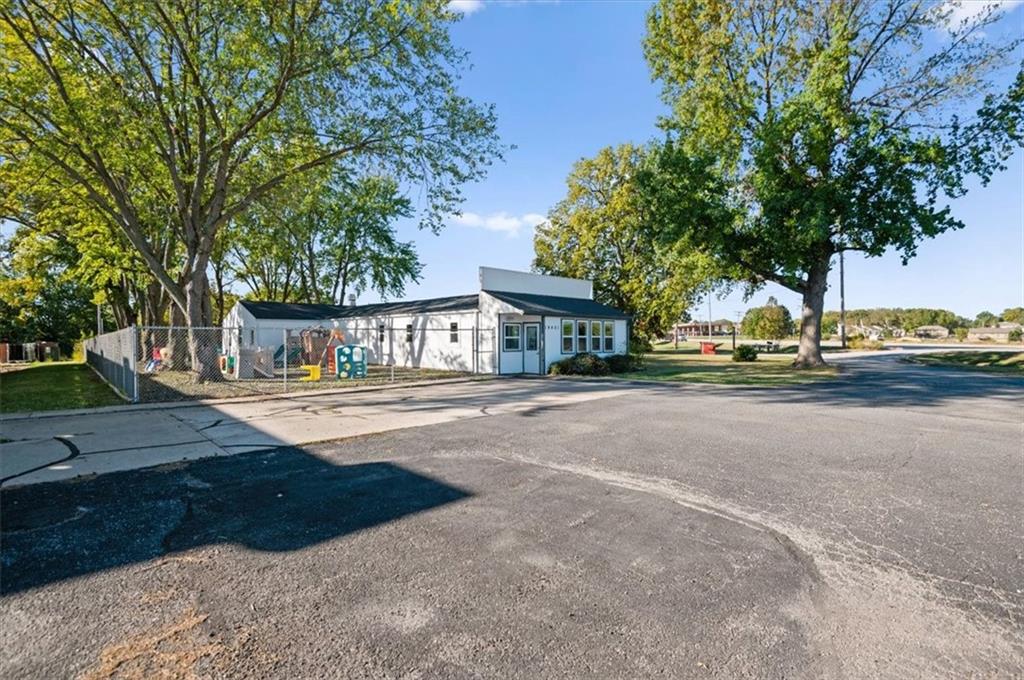 19401 E Us 24 Highway Property Photo 7