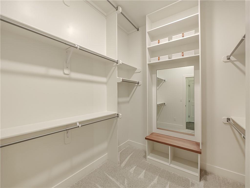 2452 W 179th Street Property Photo 35