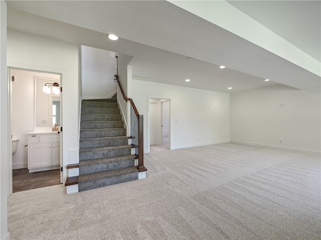 2452 W 179th Street Property Photo 38