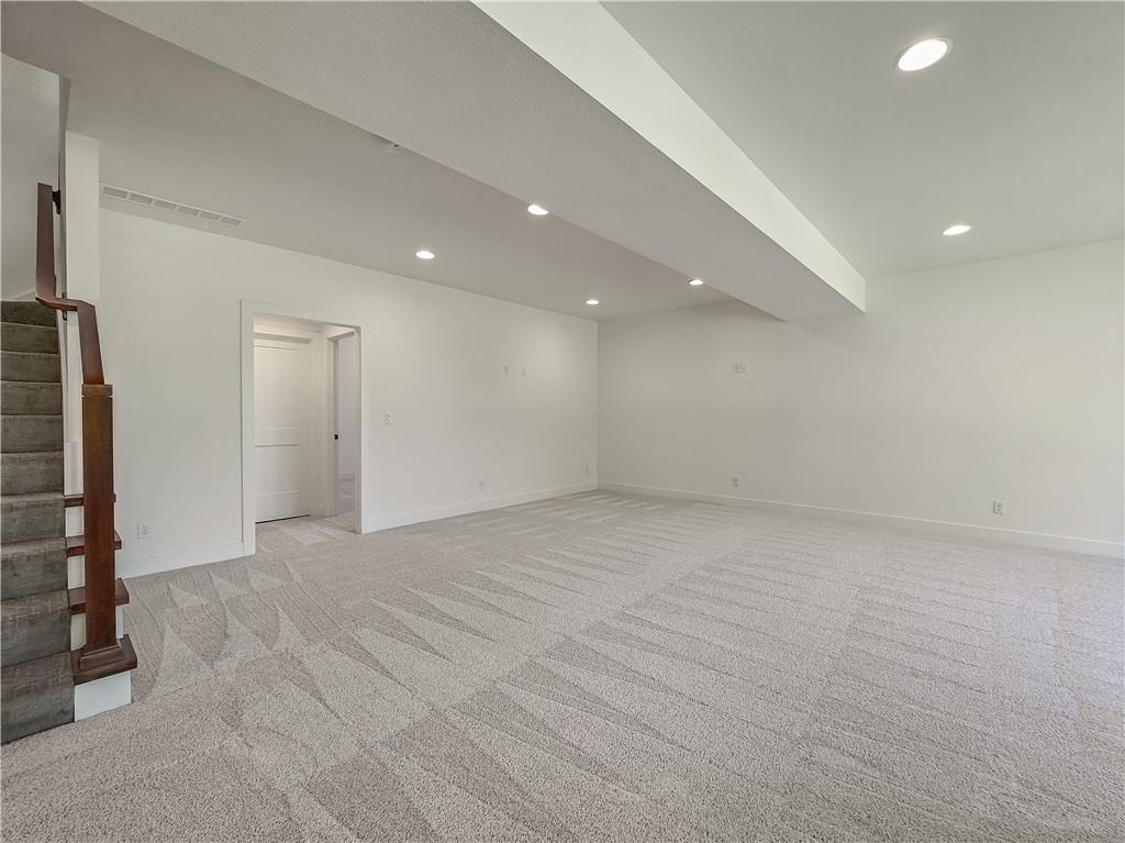 2452 W 179th Street Property Photo 39