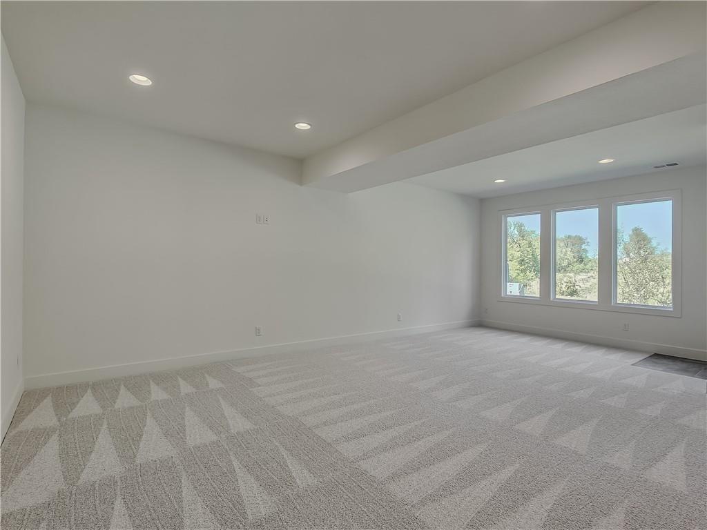2452 W 179th Street Property Photo 40