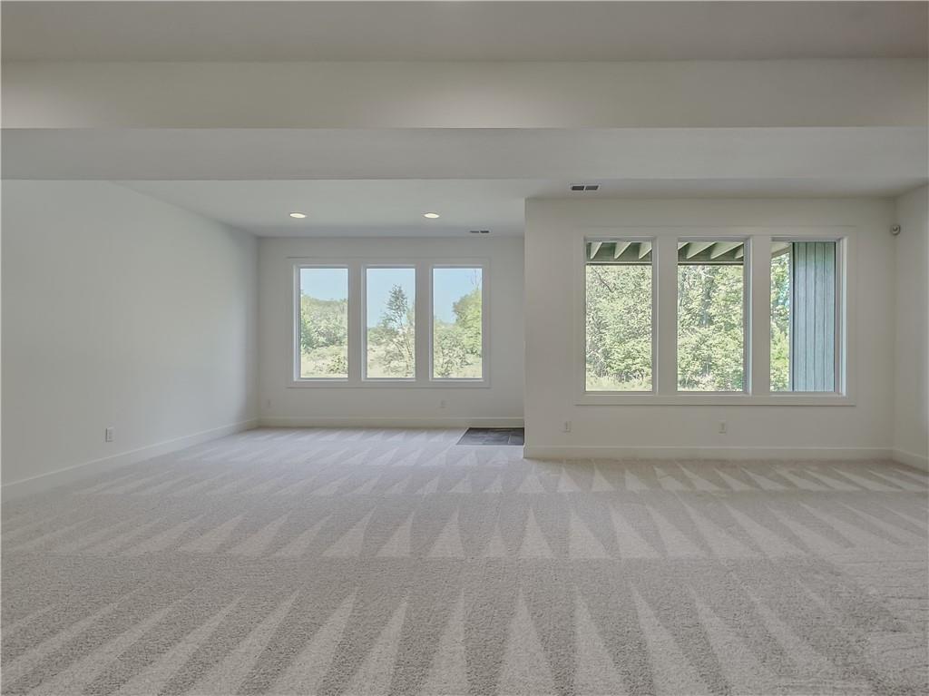 2452 W 179th Street Property Photo 41