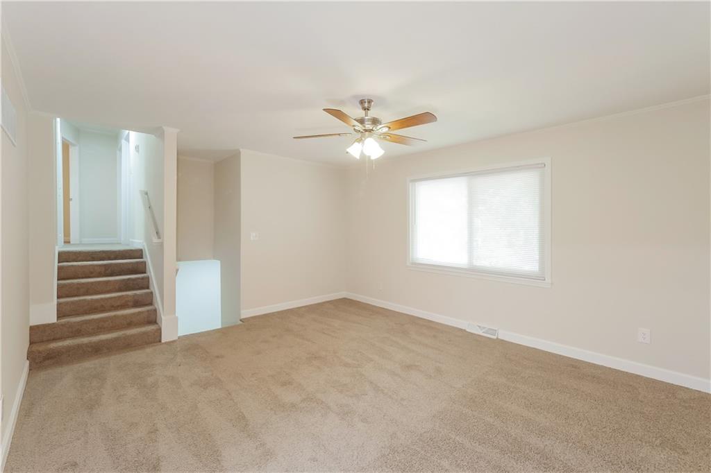 1109 Columbus Street Property Photo 5