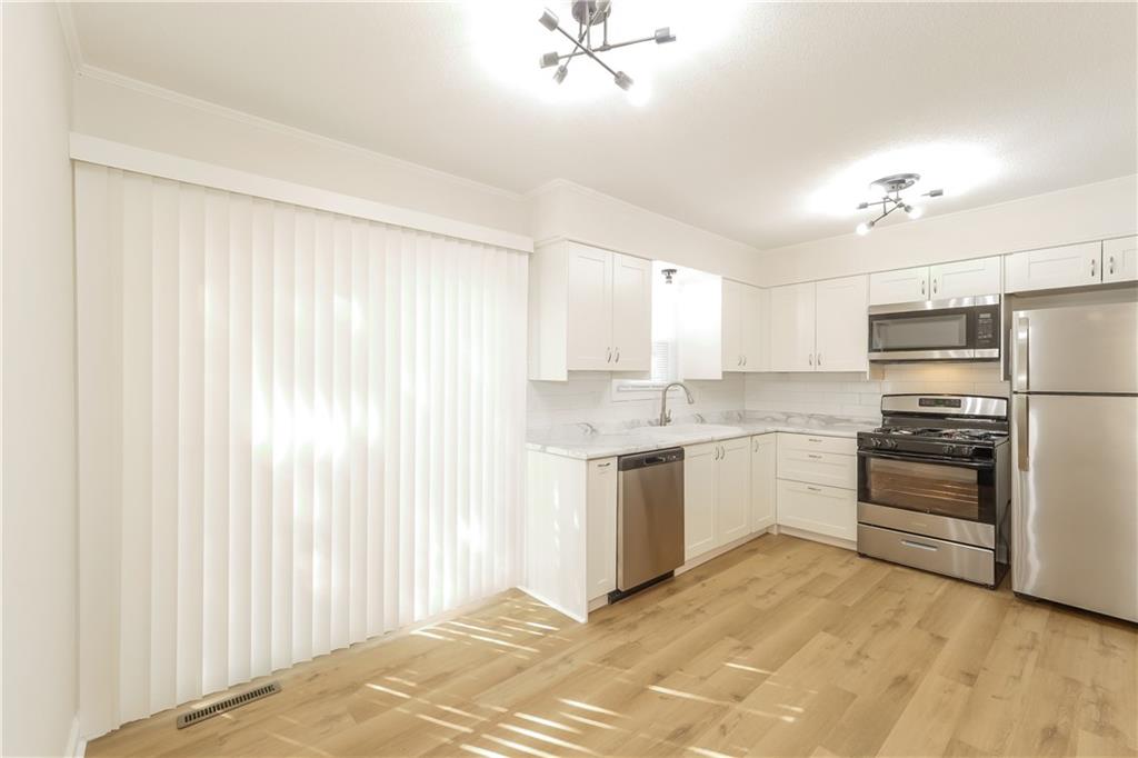 1109 Columbus Street Property Photo 6