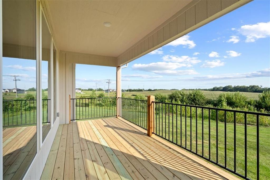 14669 Amanda Lane Property Photo 16