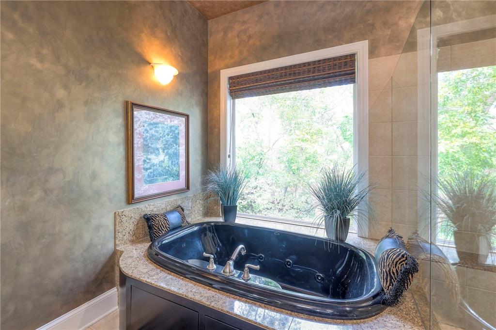 416 Ne Bitter Creek Road Property Photo 45