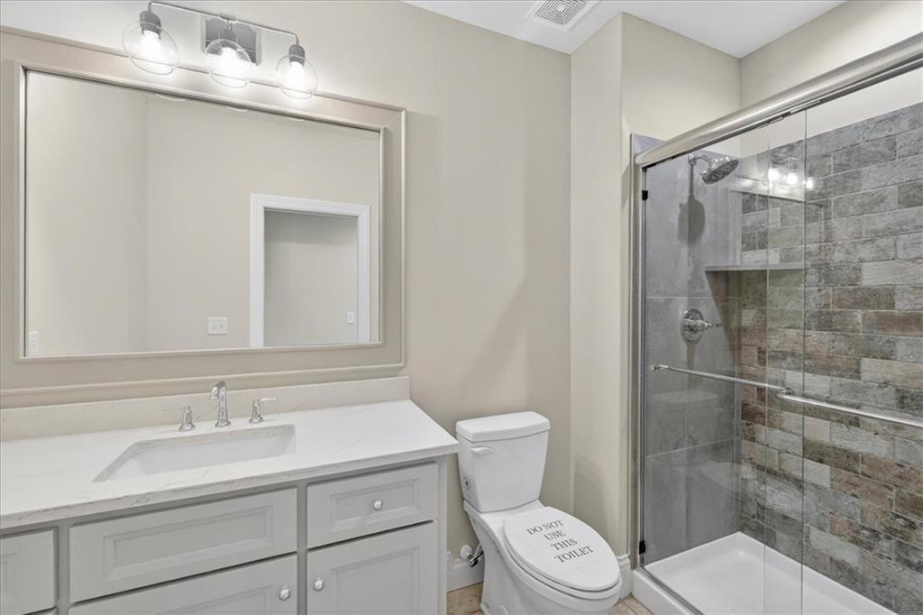 22428 W 90th Terrace Property Photo 43