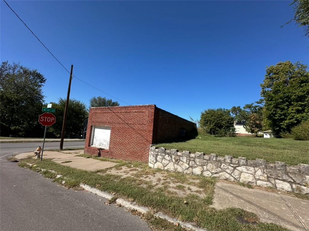 601 Hall Street Property Photo 10