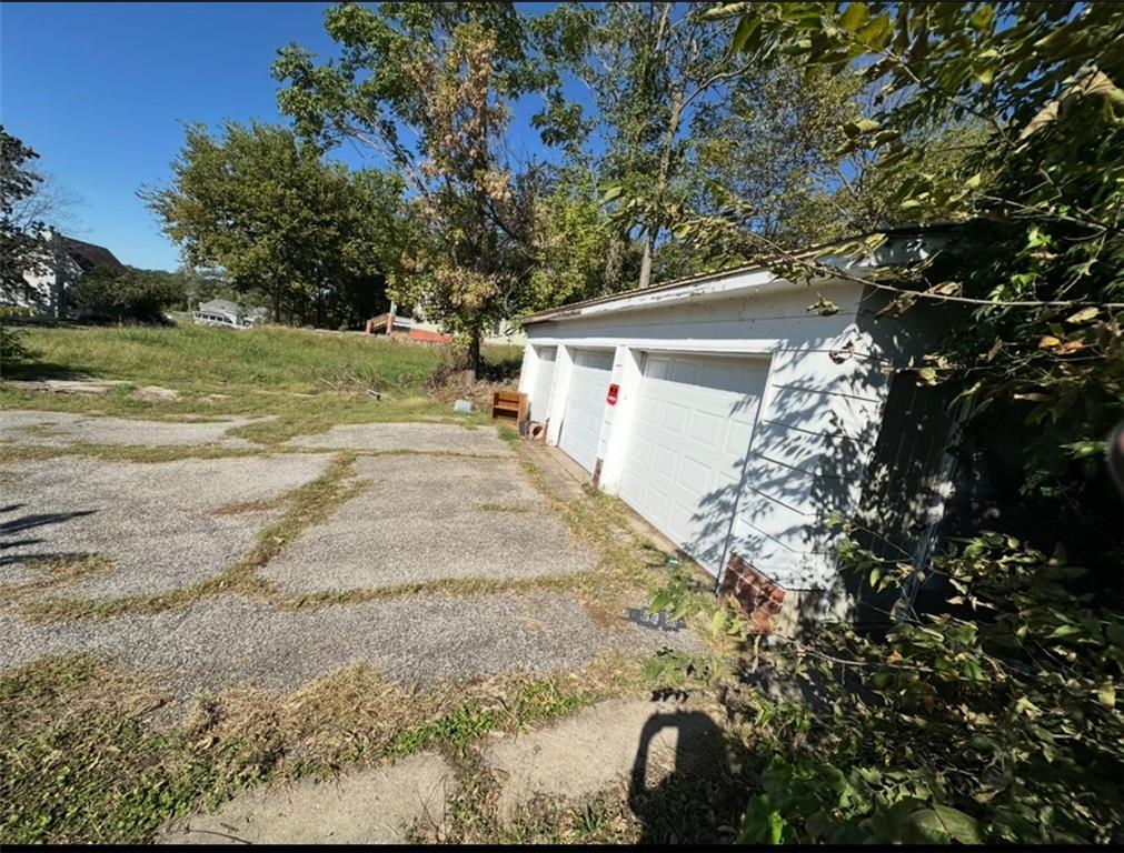 601 Hall Street Property Photo 16