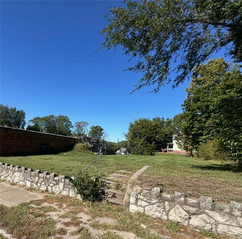 601 Hall Street Property Photo 18