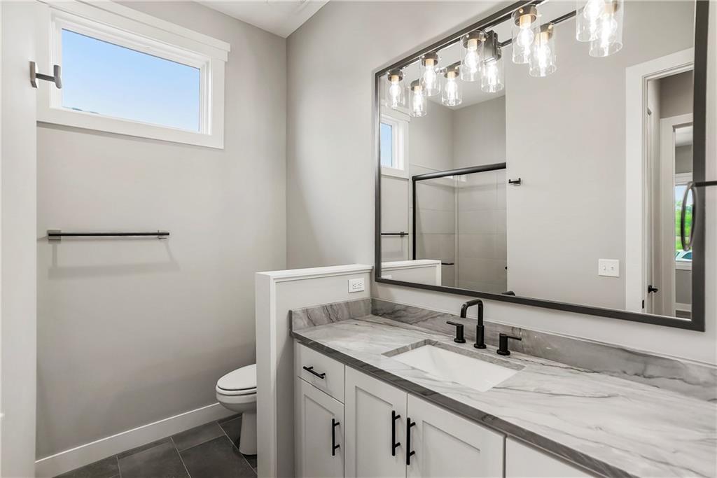9027 Freedom Circle Property Photo 14