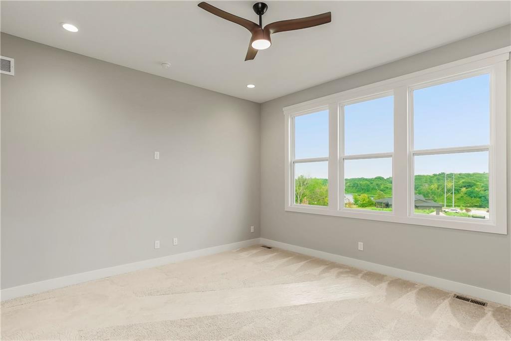 9027 Freedom Circle Property Photo 19