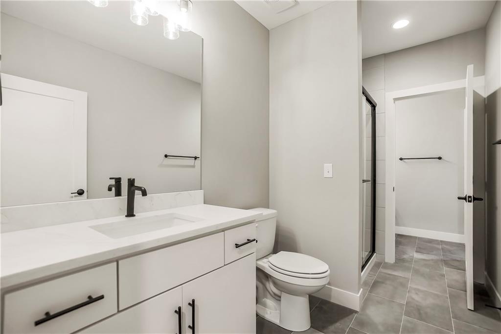 9027 Freedom Circle Property Photo 31