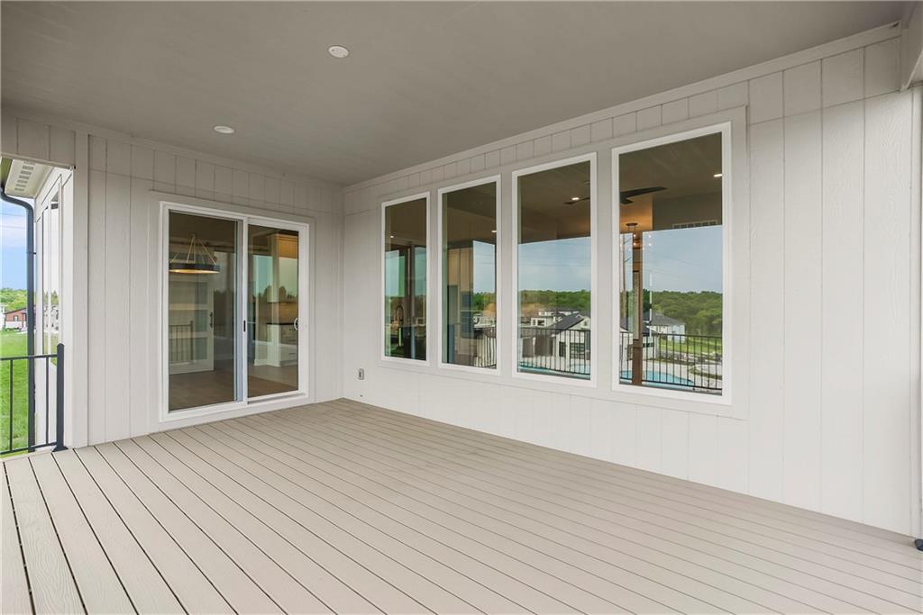 9027 Freedom Circle Property Photo 35