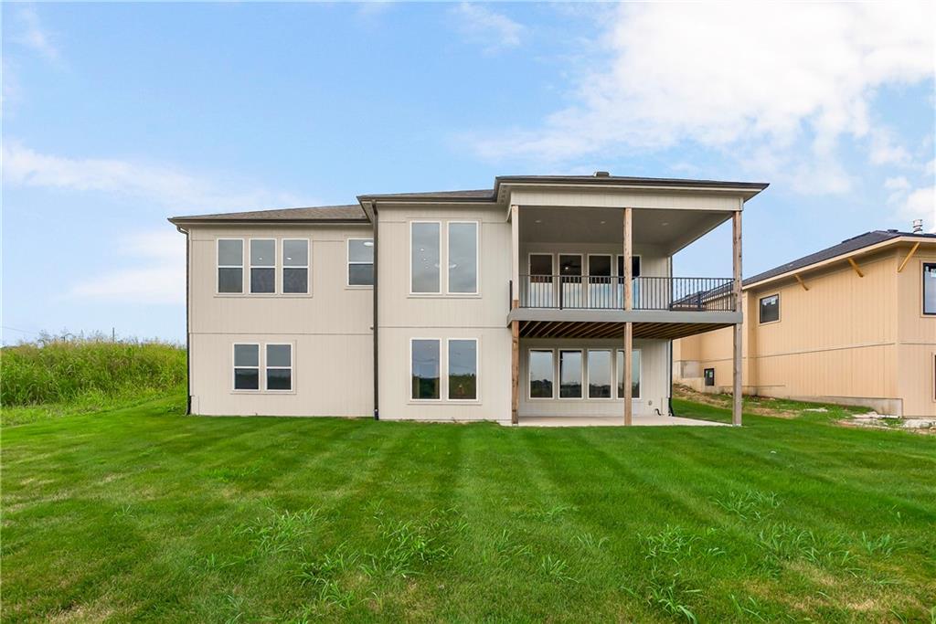 9027 Freedom Circle Property Photo 37