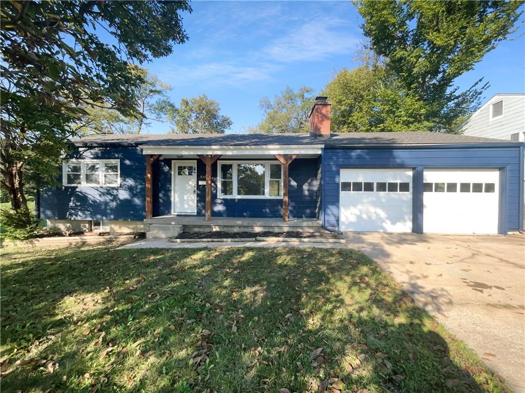 8400 Holmes Road Property Photo 1