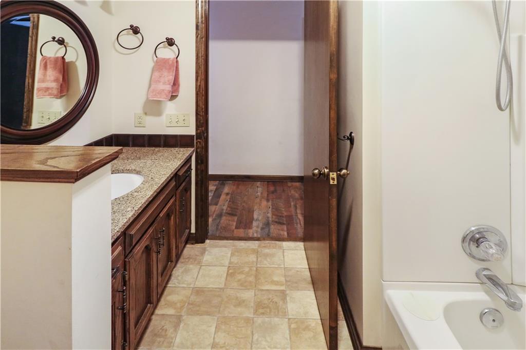 26 Ne 360th Road Property Photo 6