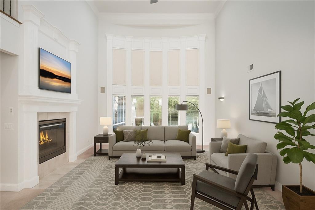 5812 N Ames Avenue Property Photo 8