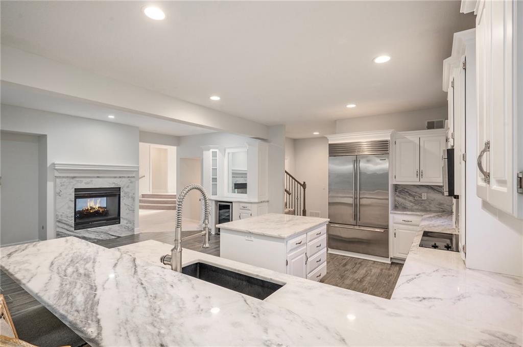 5812 N Ames Avenue Property Photo 16