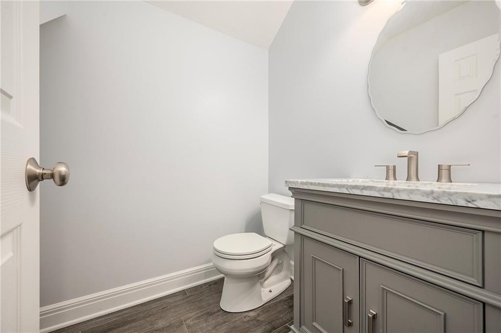 5812 N Ames Avenue Property Photo 18