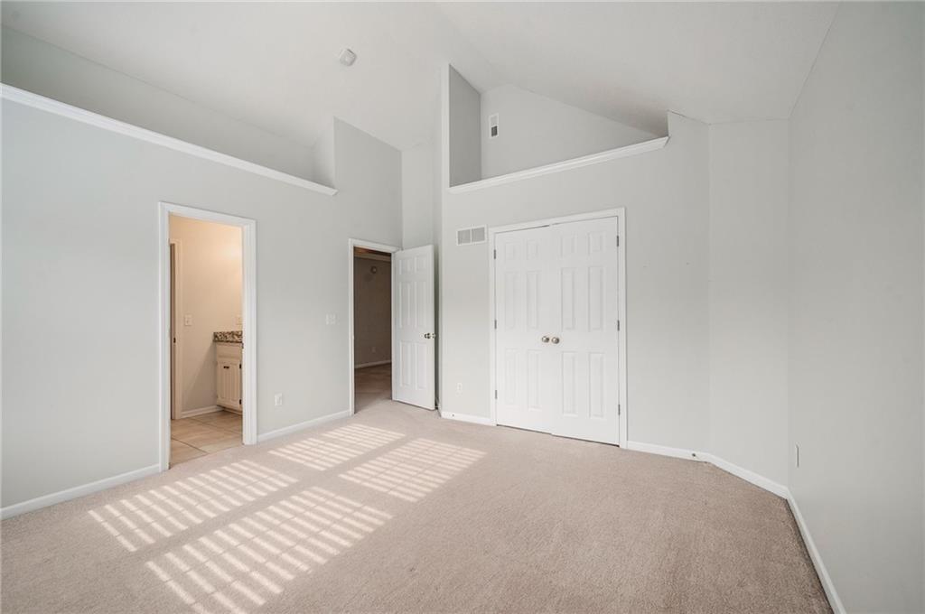 5812 N Ames Avenue Property Photo 26